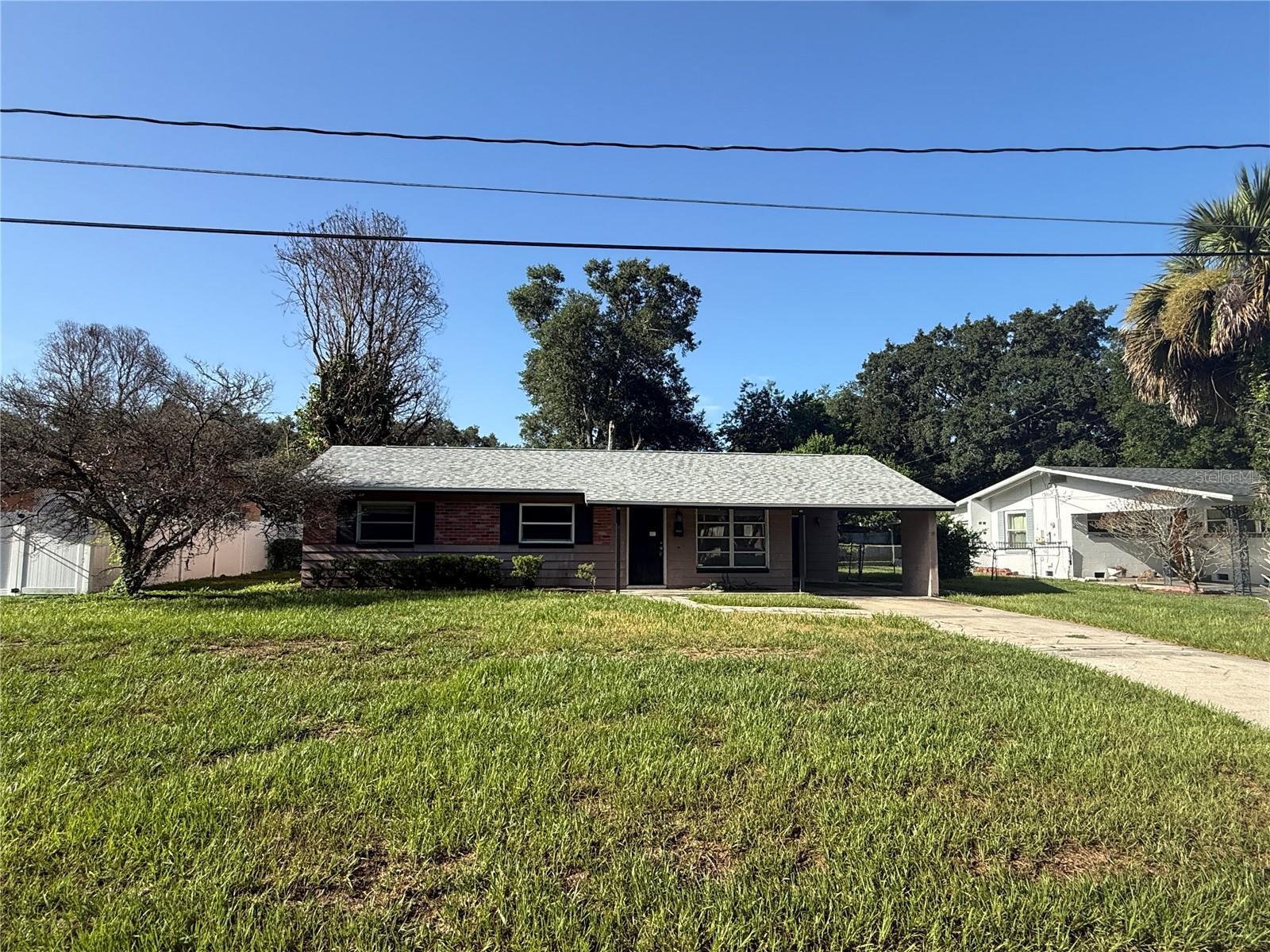 3802 E Esther St Property Photo 1