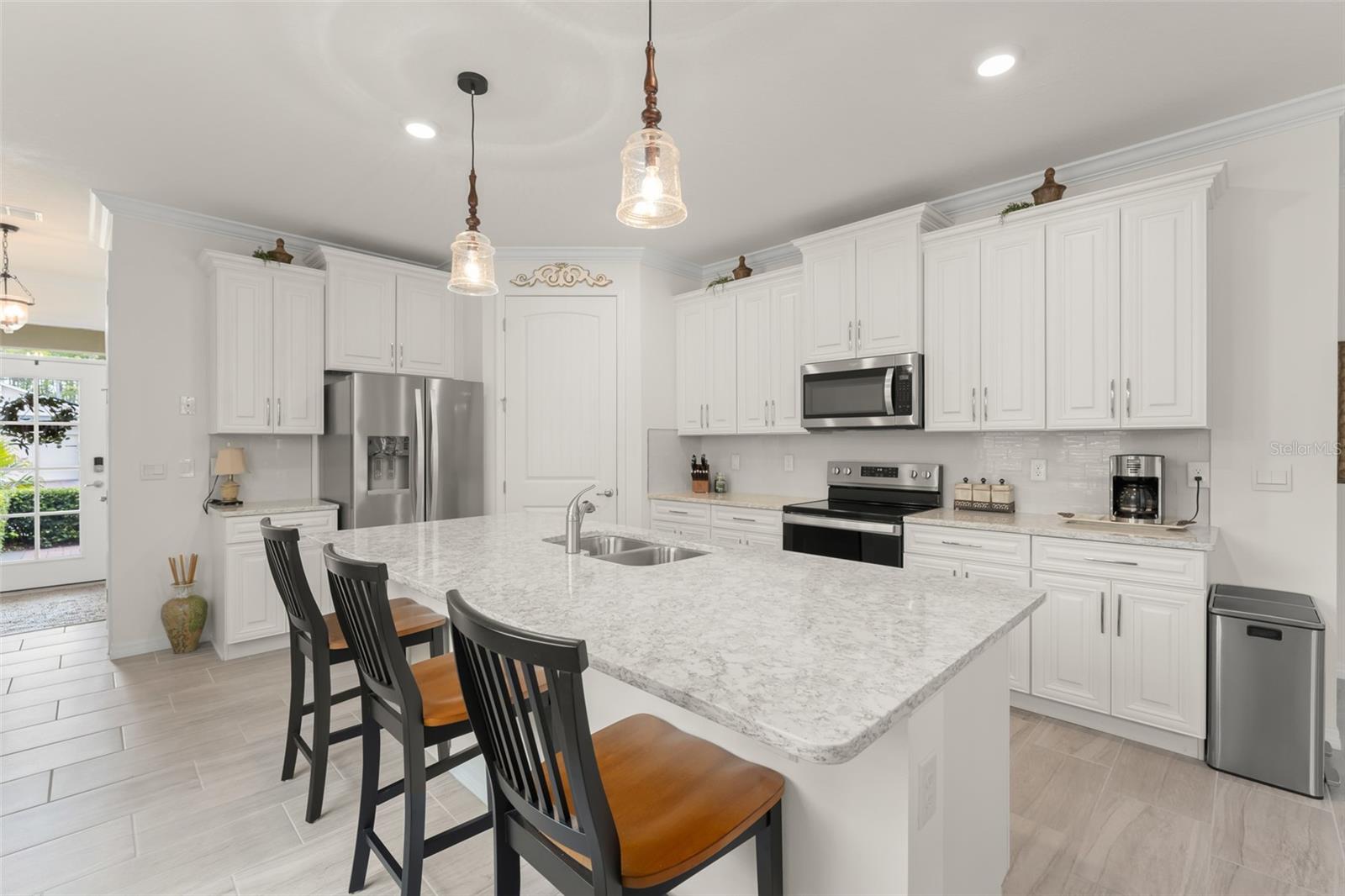 3473 Yellowtop Loop Property Photo 5
