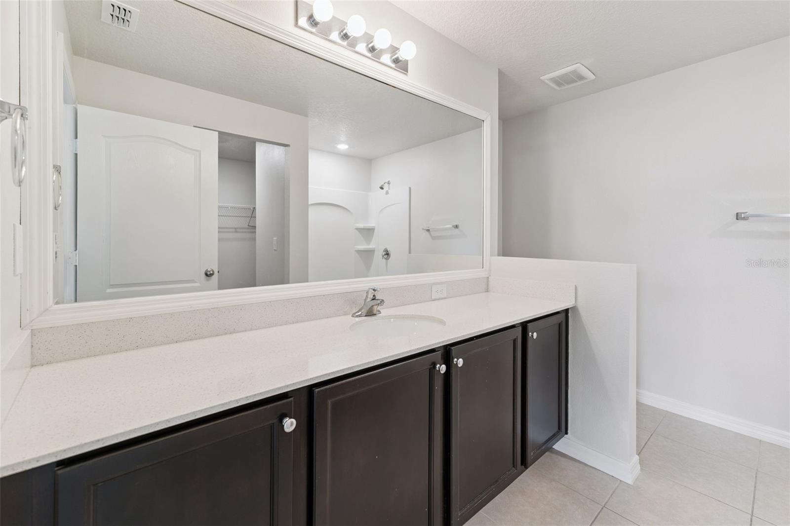 2447 Caspian Dr Property Photo 15