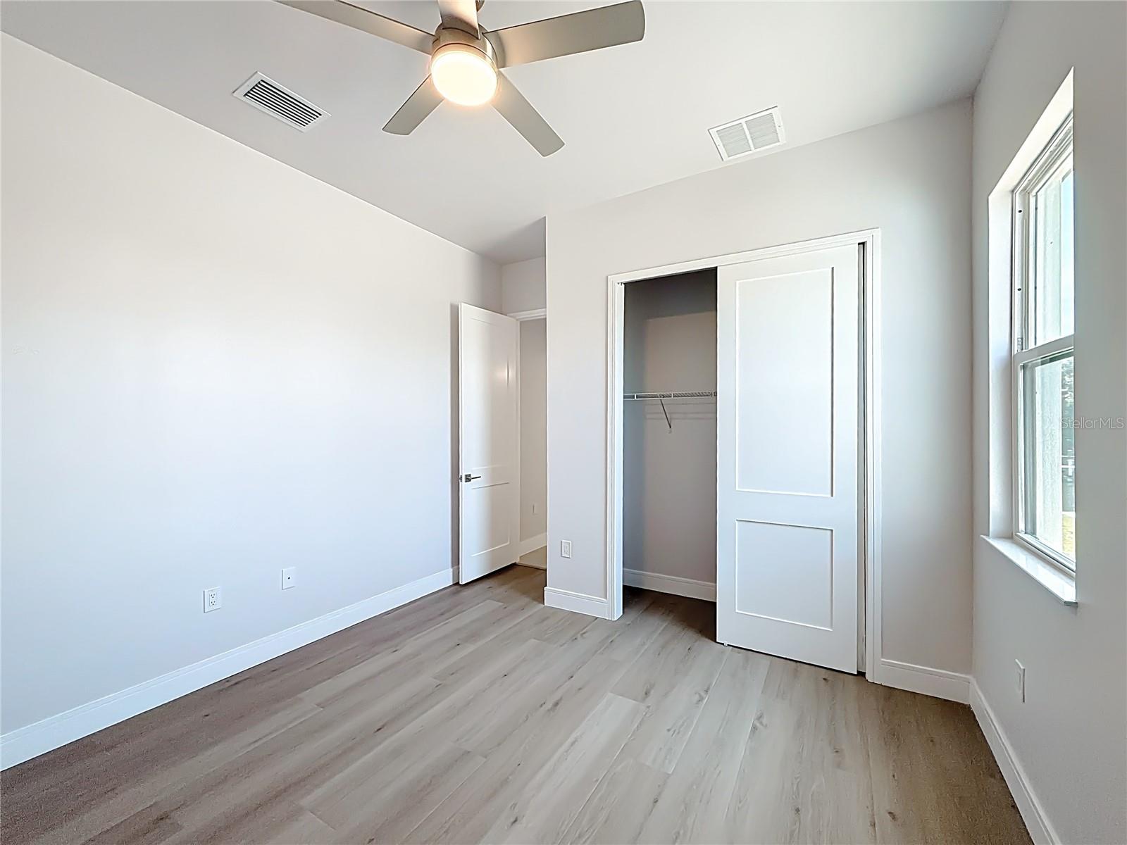 9524 Singer Cir Property Photo 26
