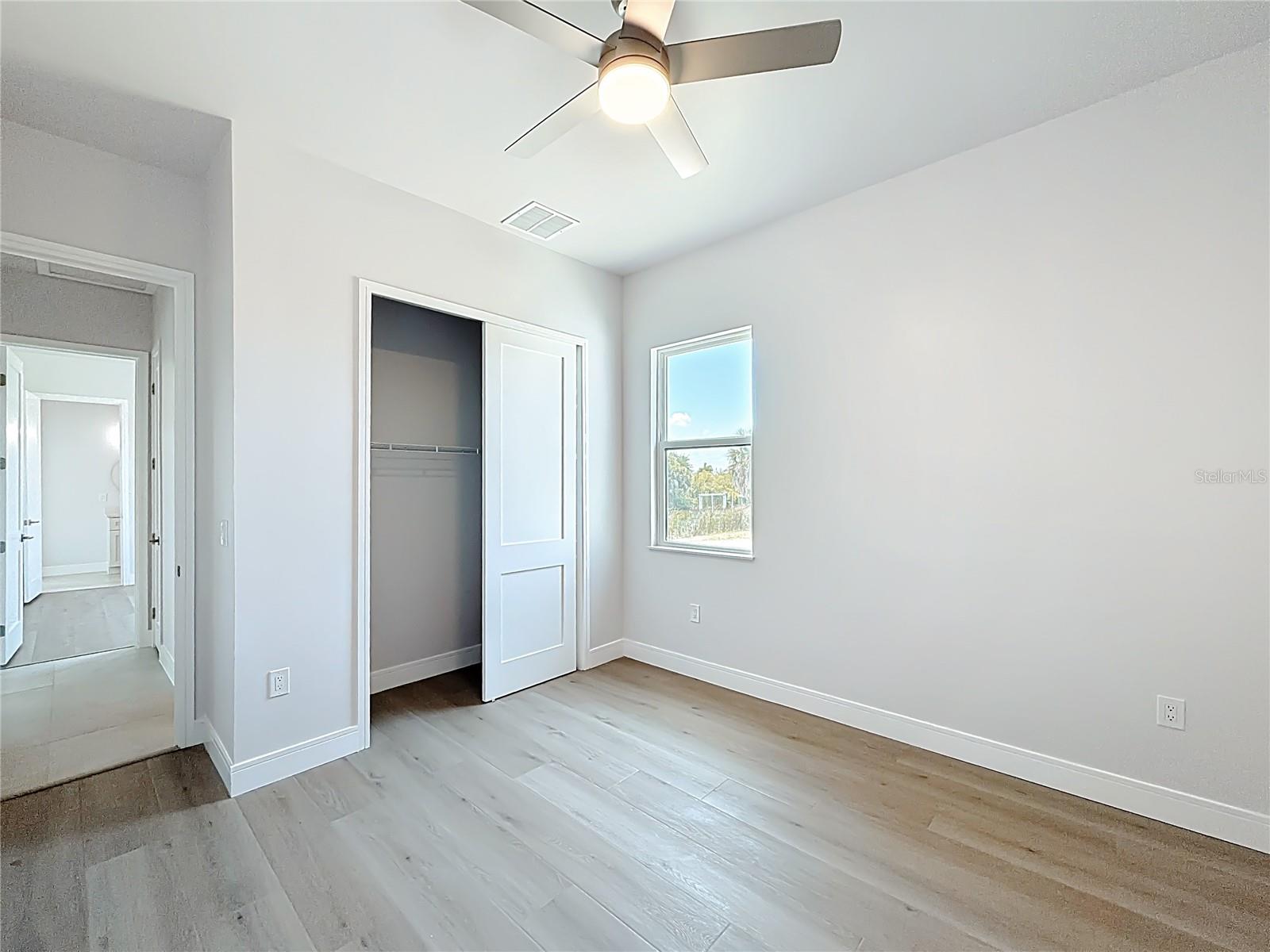 9524 Singer Cir Property Photo 44