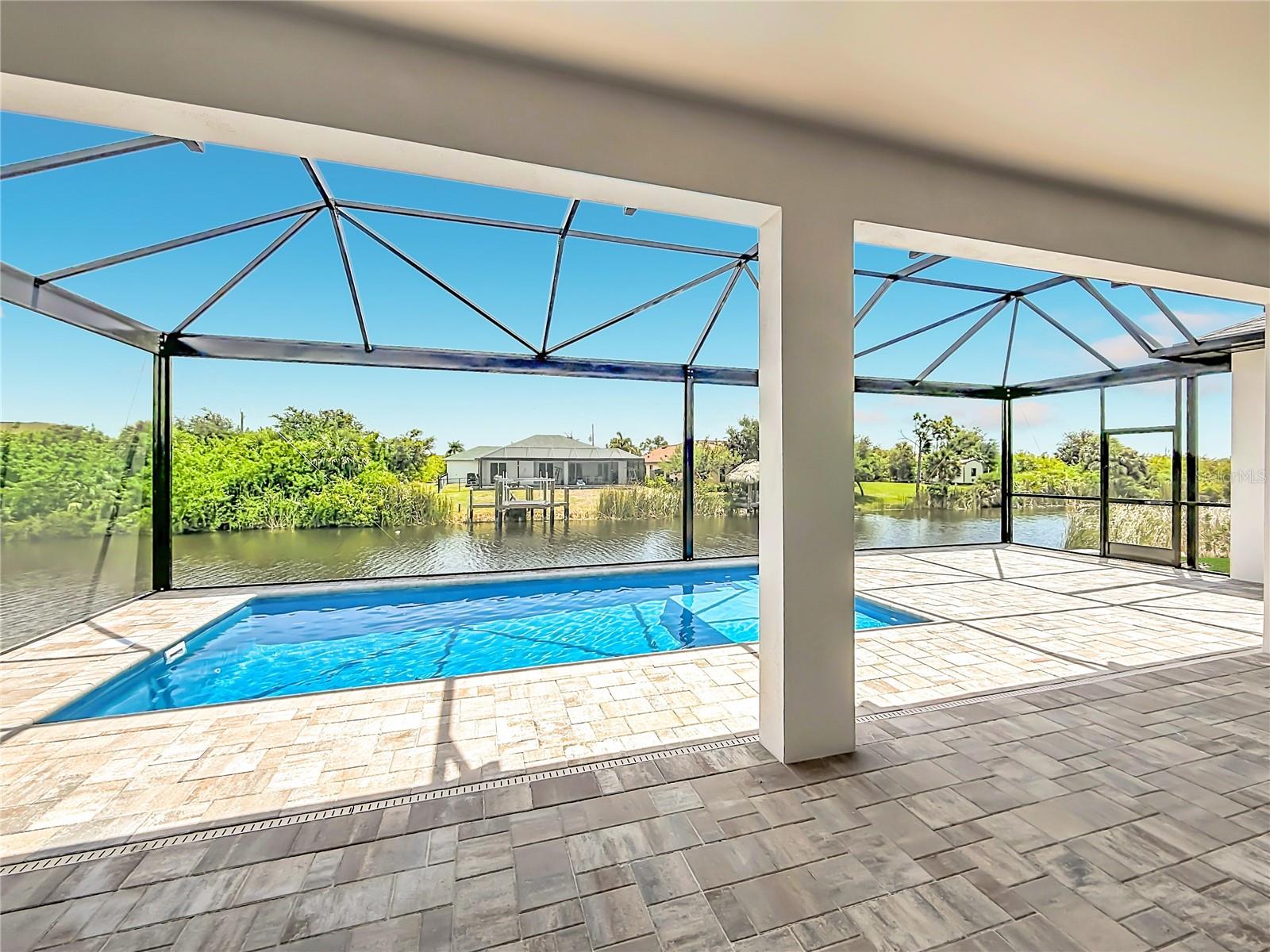 9524 Singer Cir Property Photo 49