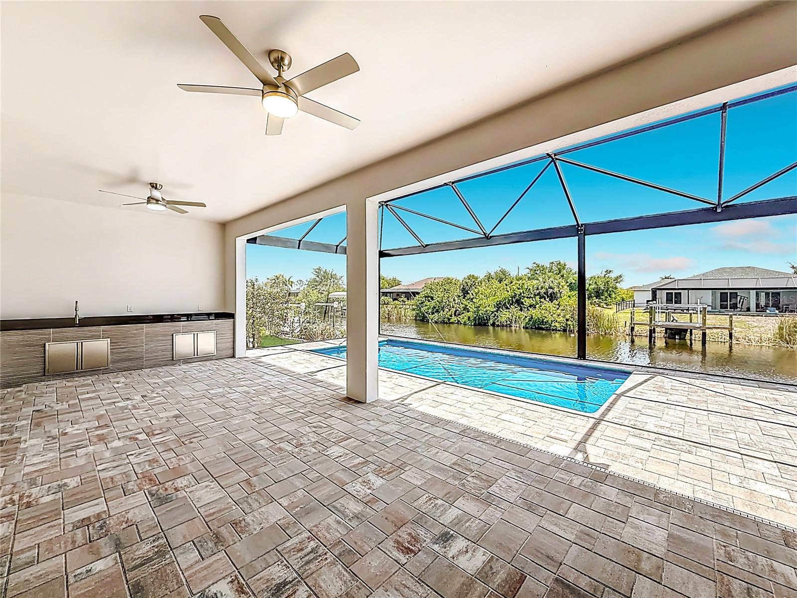 9524 Singer Cir Property Photo 51