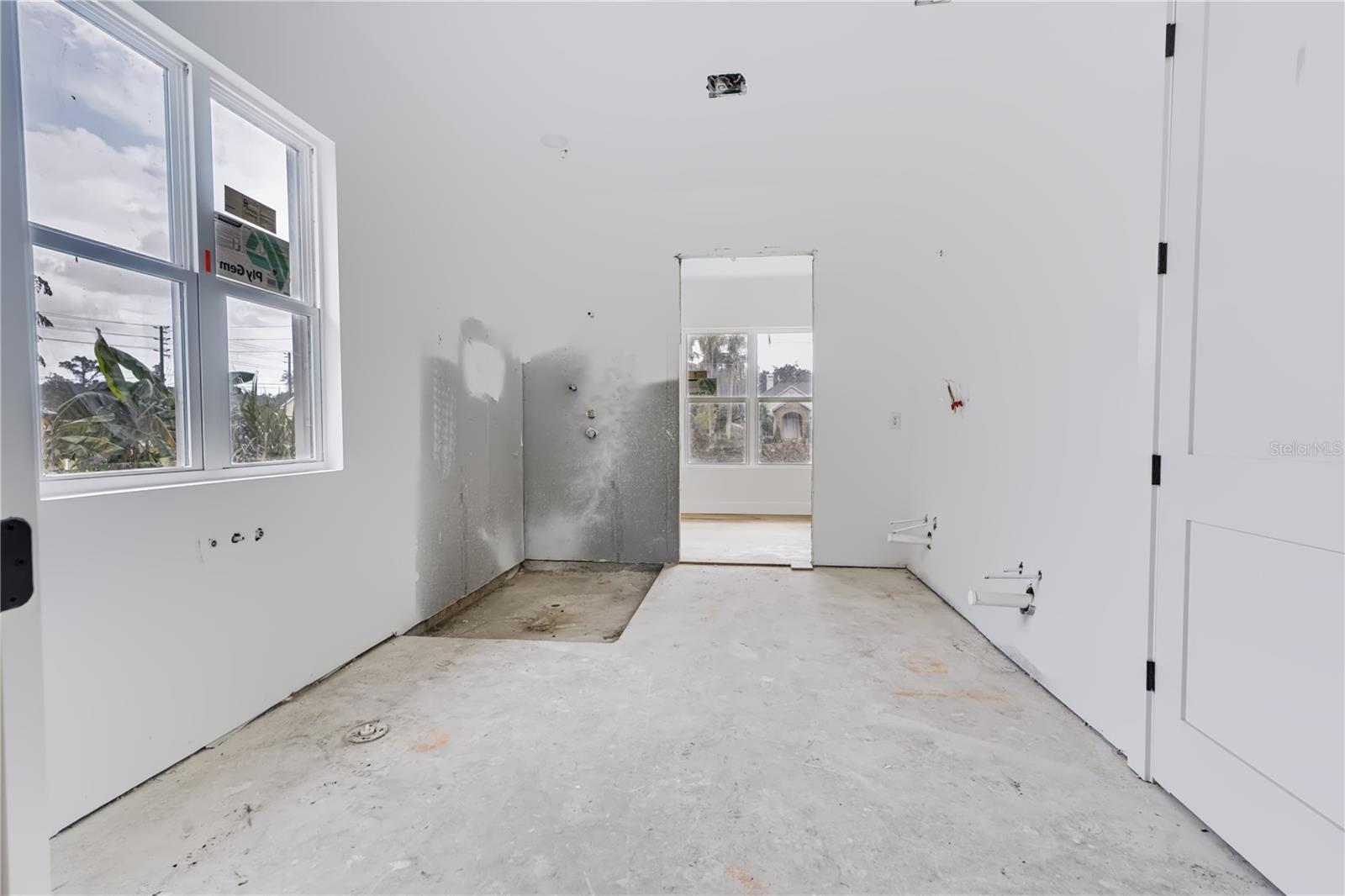 1122 Dingens Ave Property Photo 10