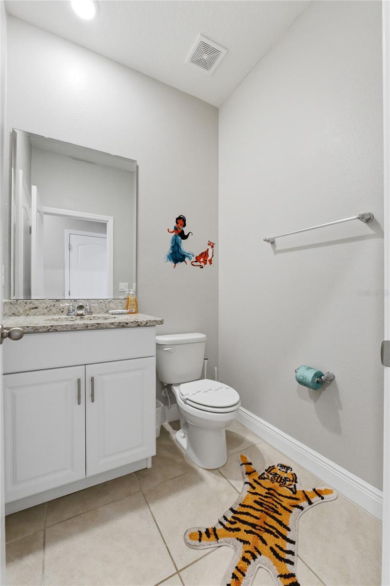 7635 Oakmoss Loop Property Photo 39