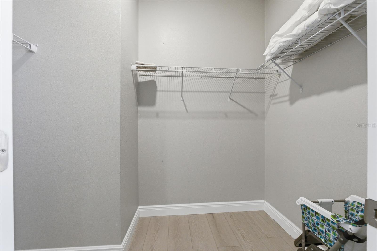7635 Oakmoss Loop Property Photo 46
