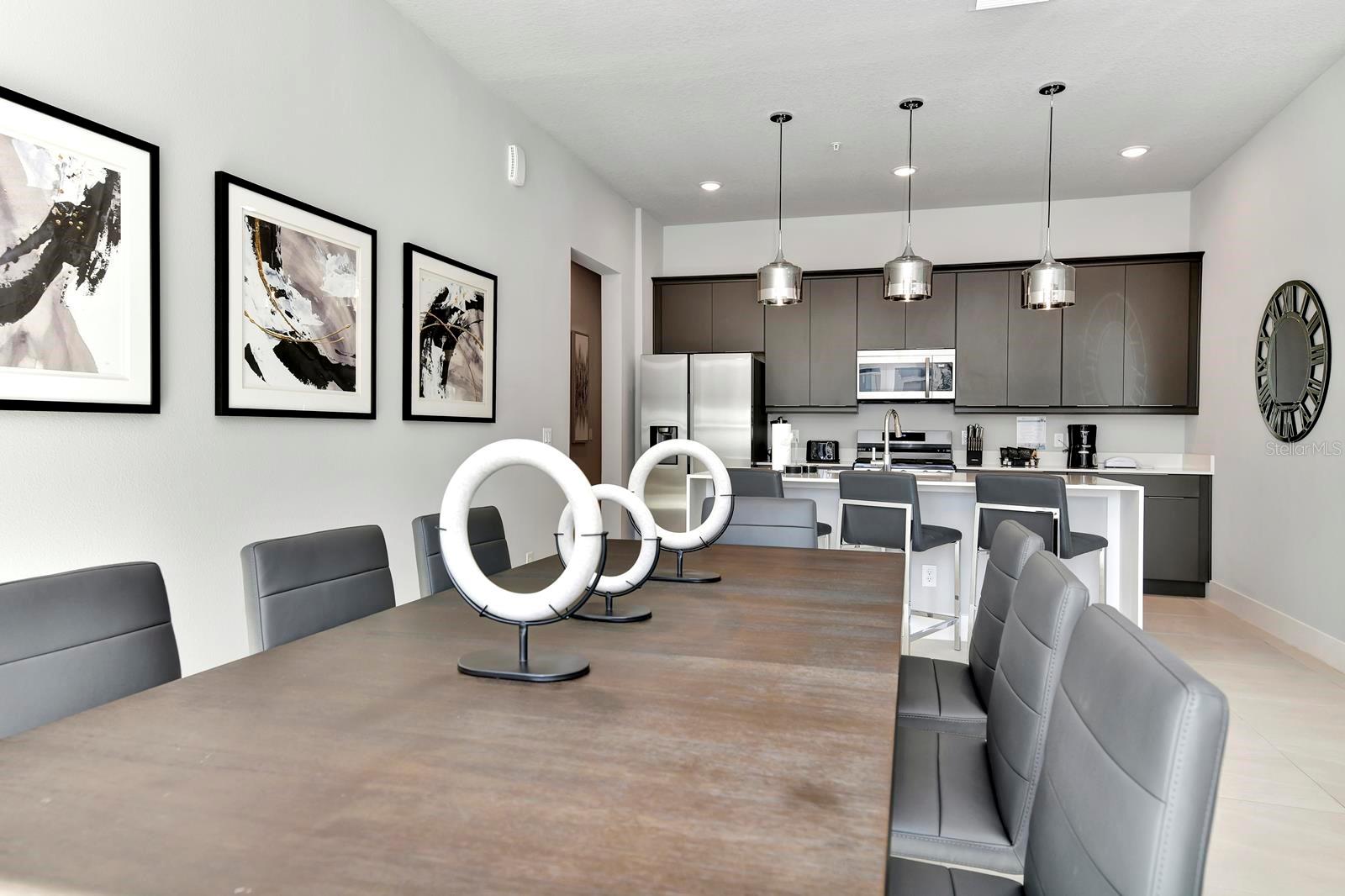 O6401857 Property Photo 19