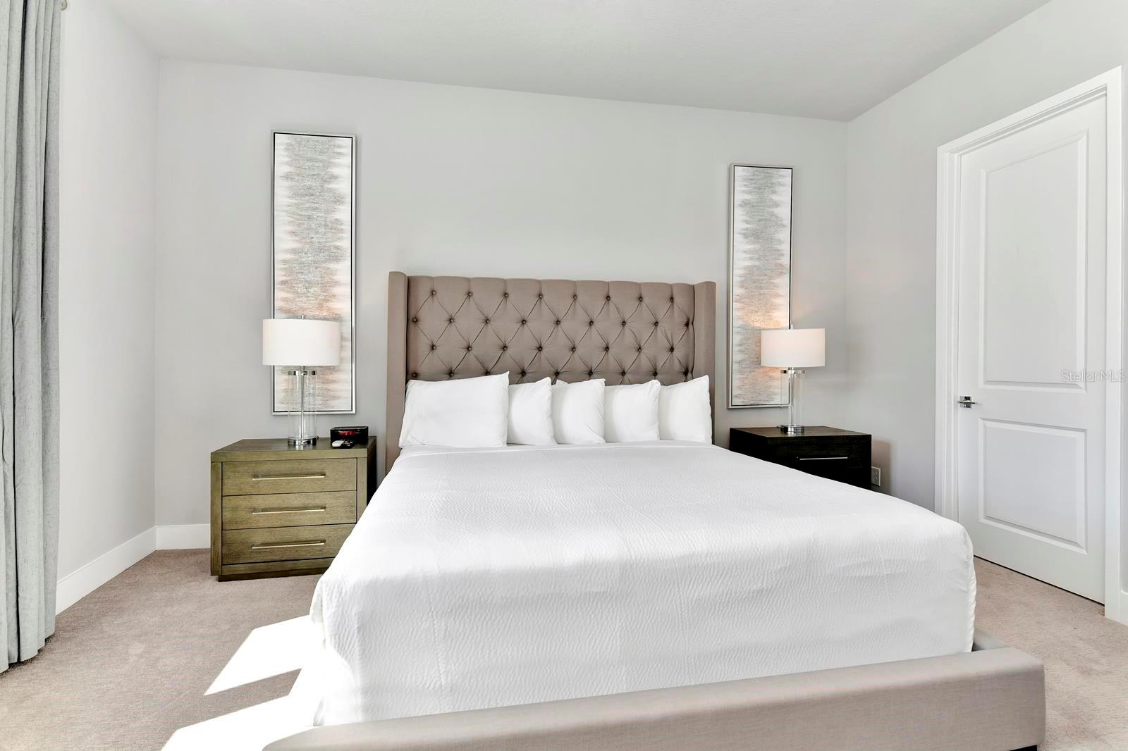 O6401857 Property Photo 31