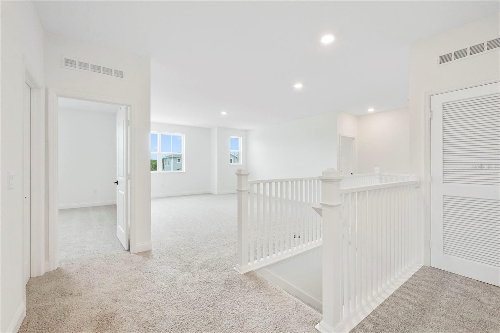 5171 Mockingbird Sound Ct Property Photo 4