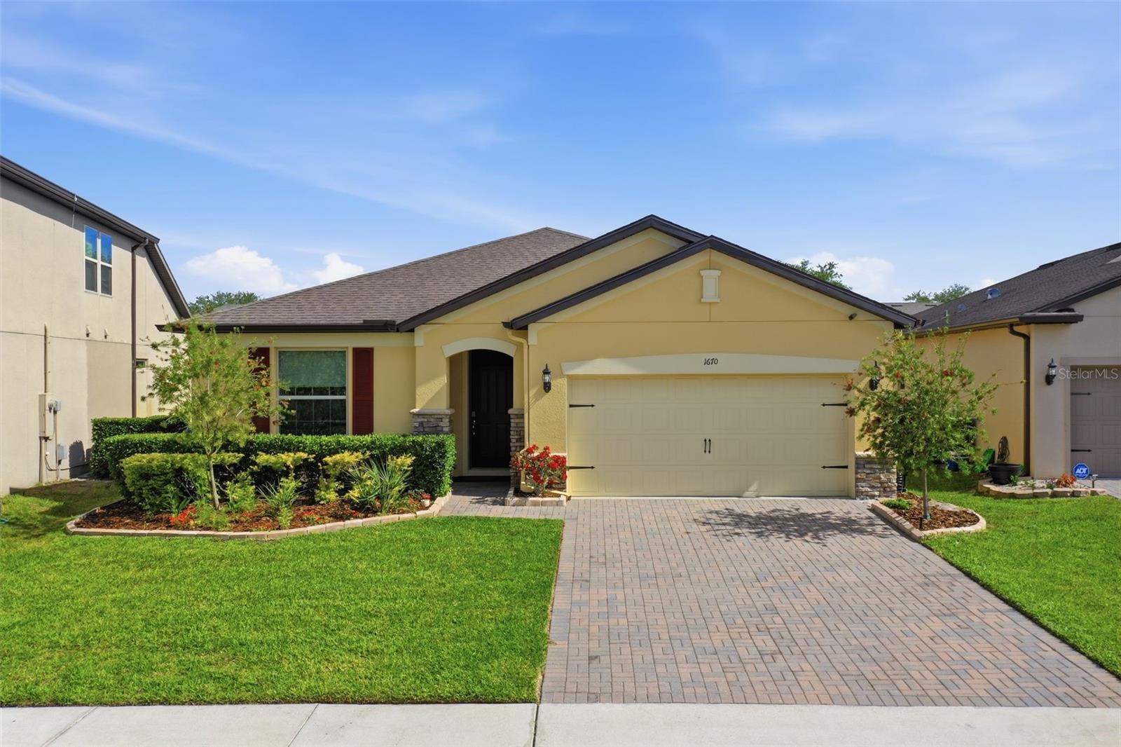 1670 Regal River Cir Property Photo 1