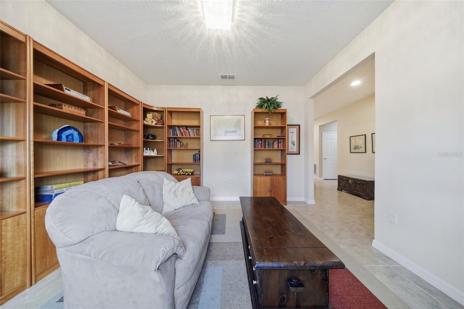 1670 Regal River Cir Property Photo 3