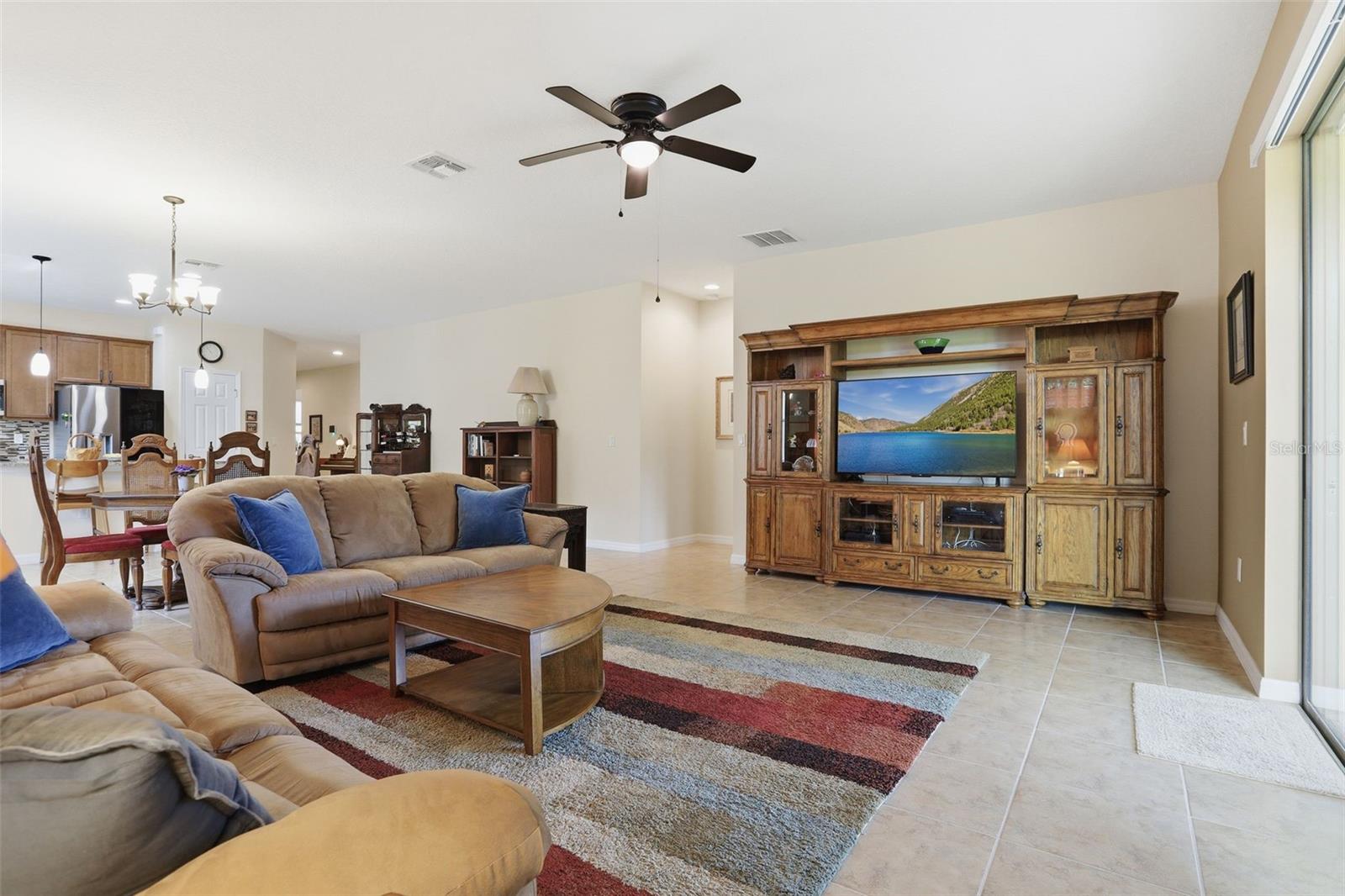 1670 Regal River Cir Property Photo 12