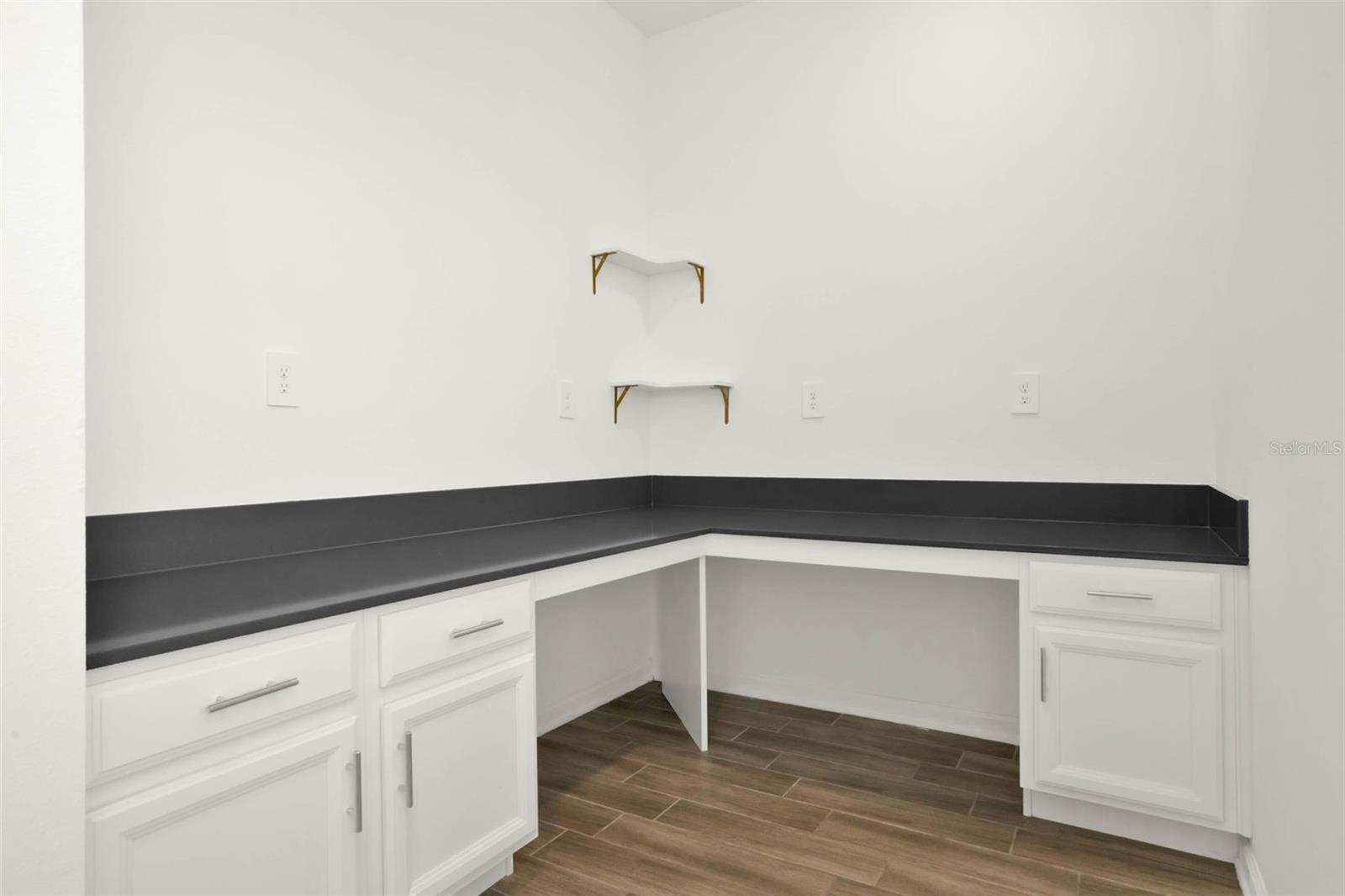 8114 Sayings Dr Property Photo 16