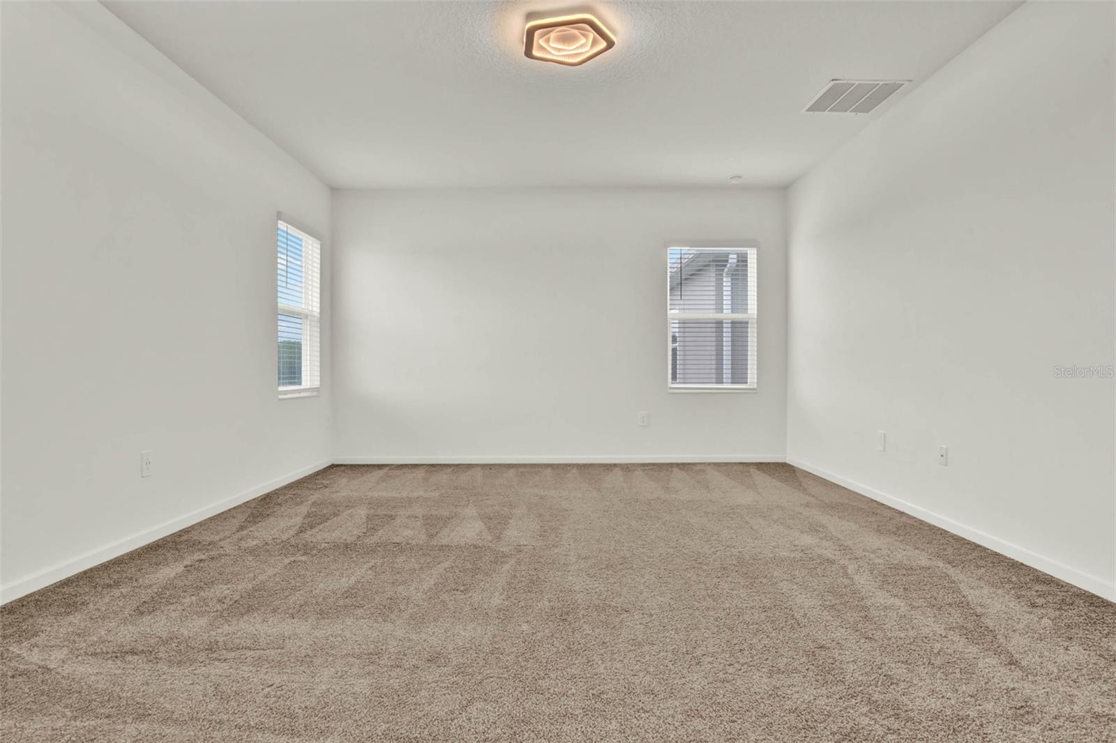 8114 Sayings Dr Property Photo 33