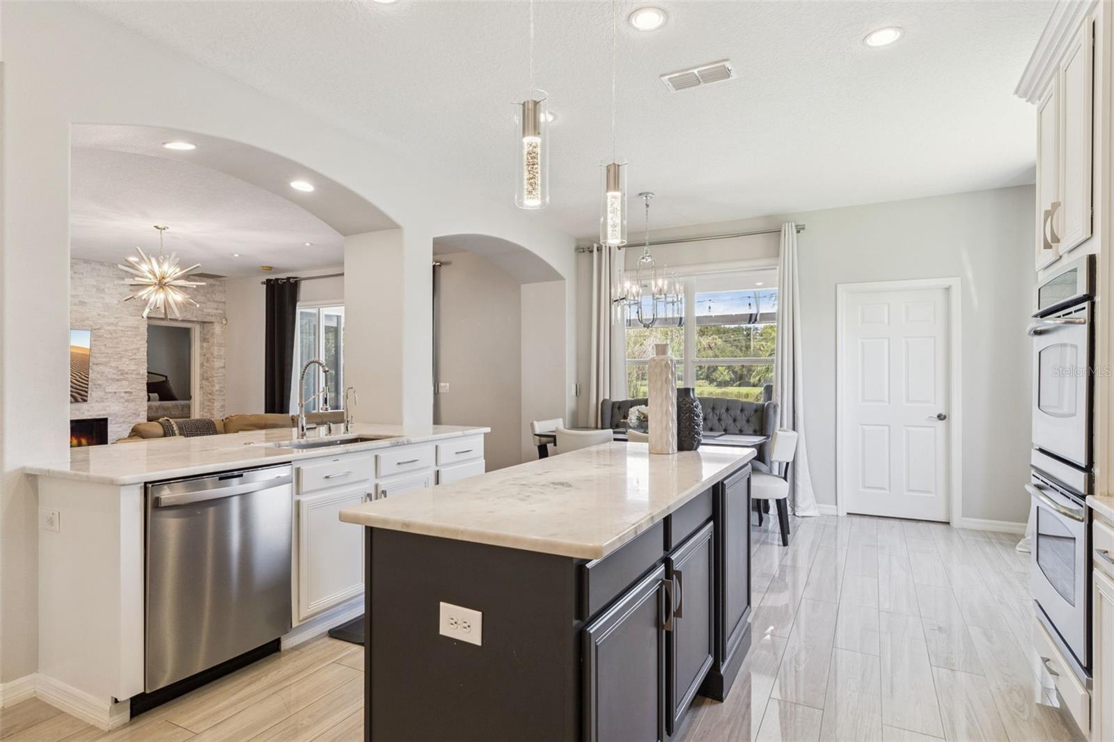 1185 Stellar Dr Property Photo 19