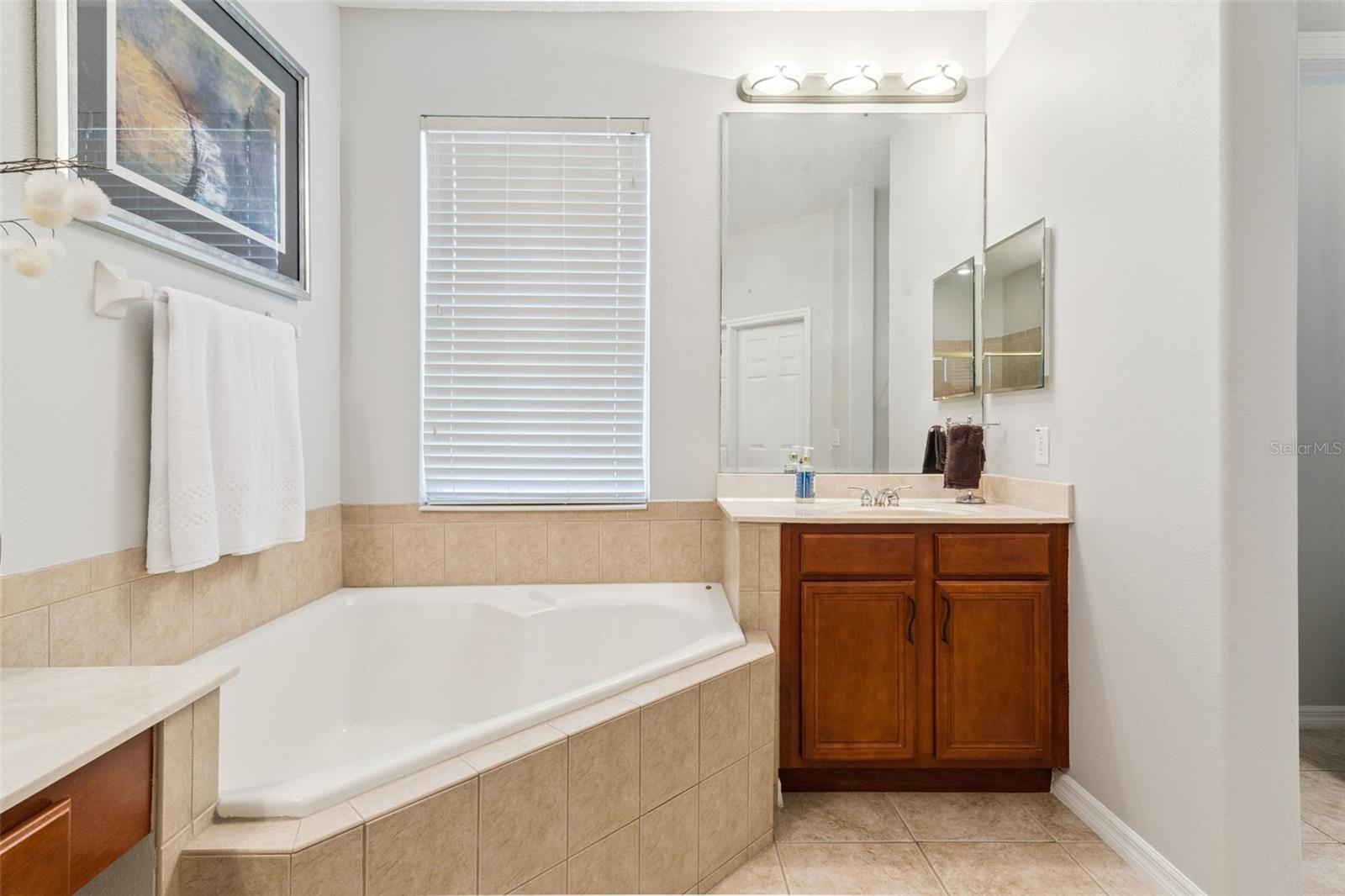 1185 Stellar Dr Property Photo 33