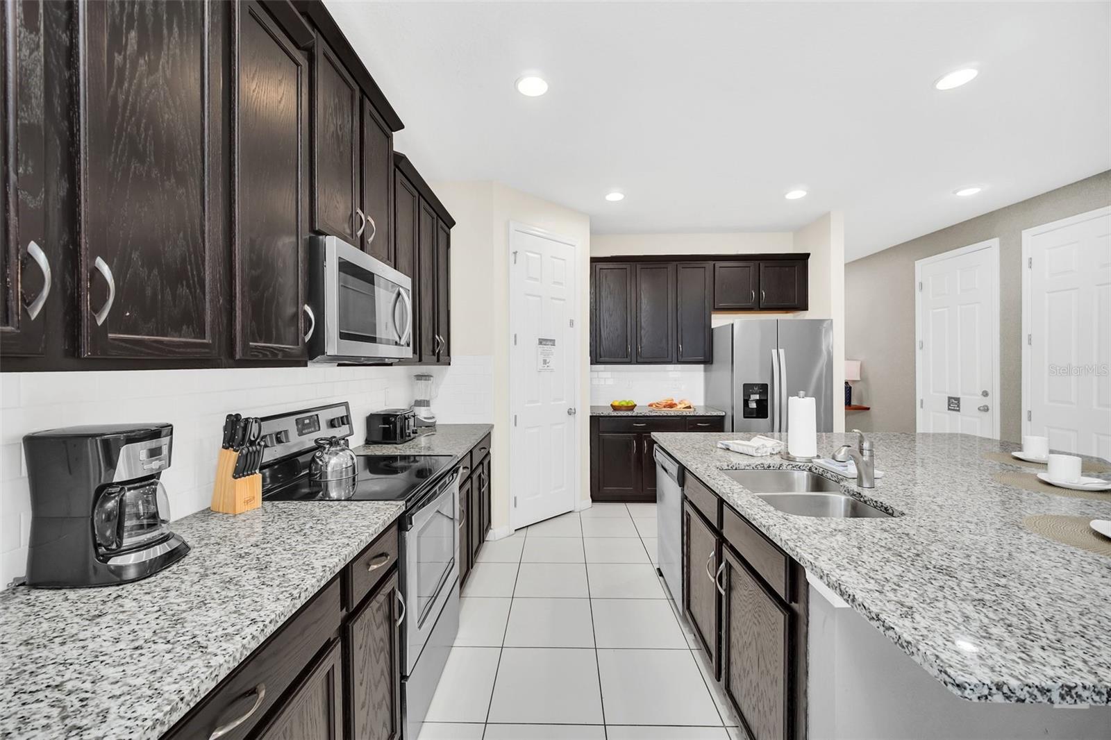 9009 Egret Mills Ter Property Photo 15