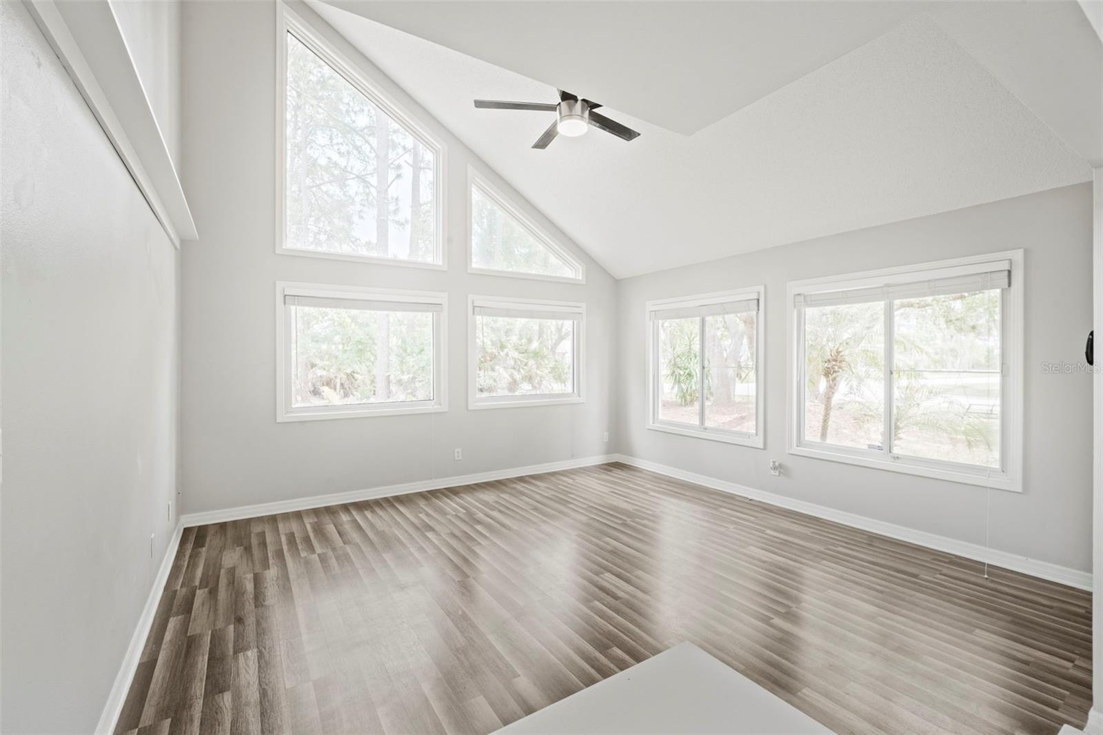 3884 Goshawk Pl Property Photo 5