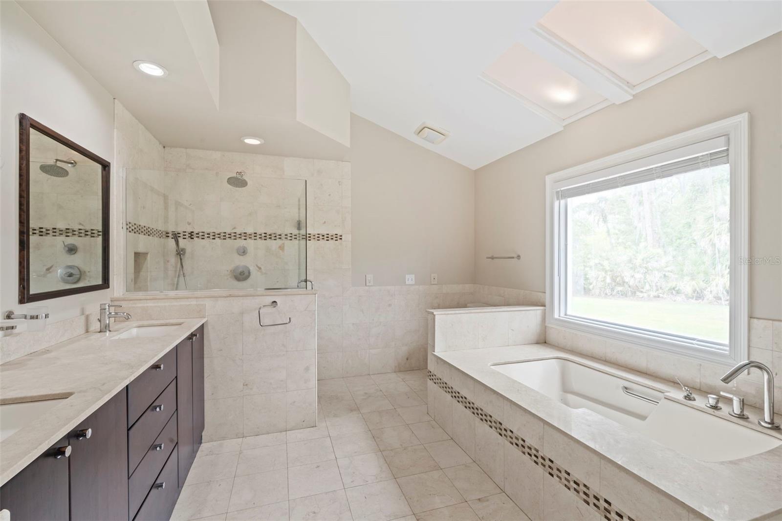 3884 Goshawk Pl Property Photo 19