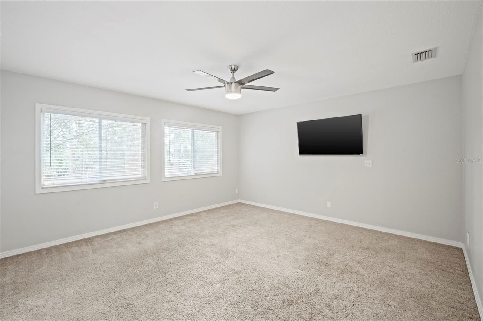 3884 Goshawk Pl Property Photo 32