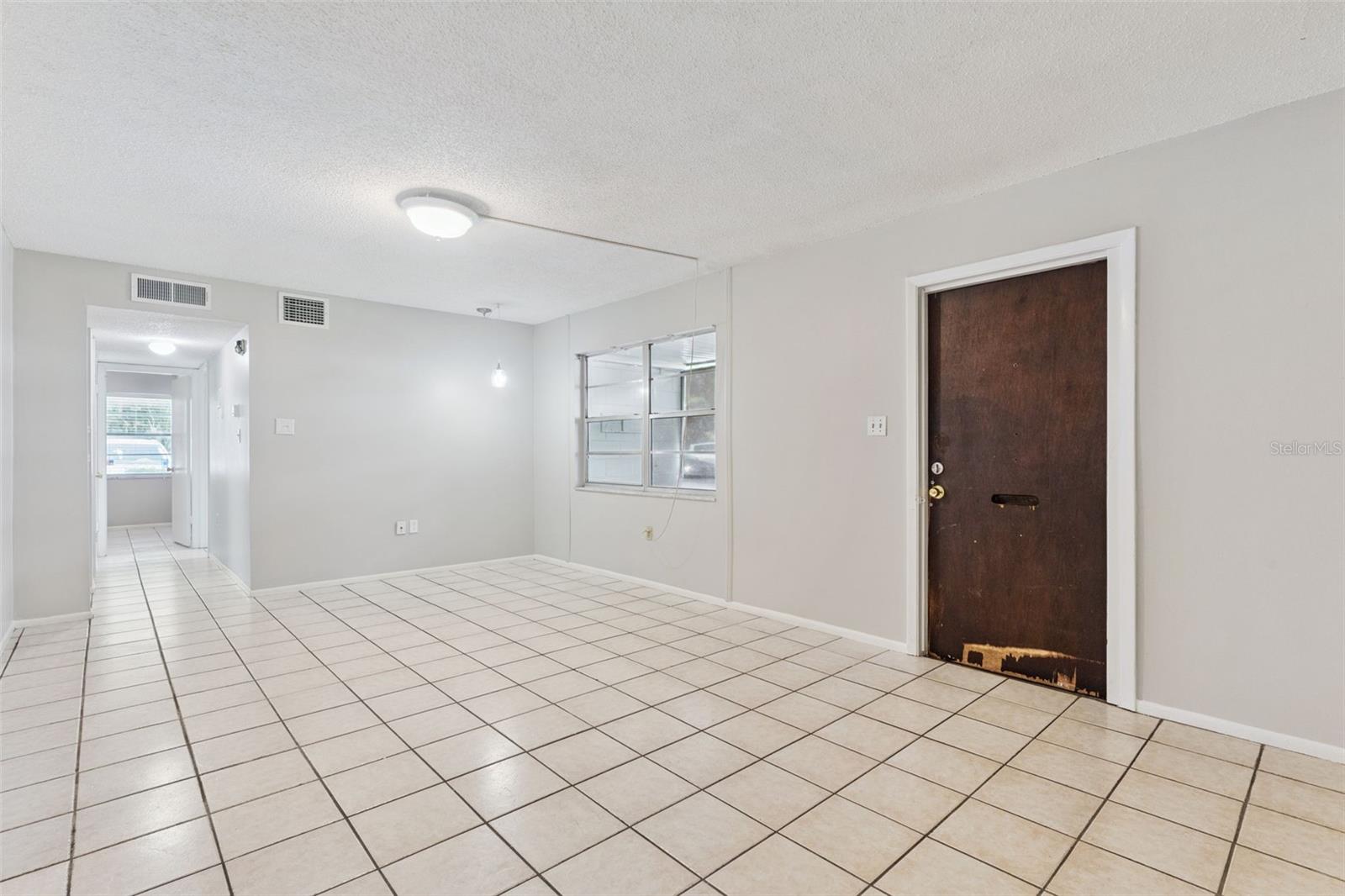 700 E Airport Blvd #i2 Property Photo 5
