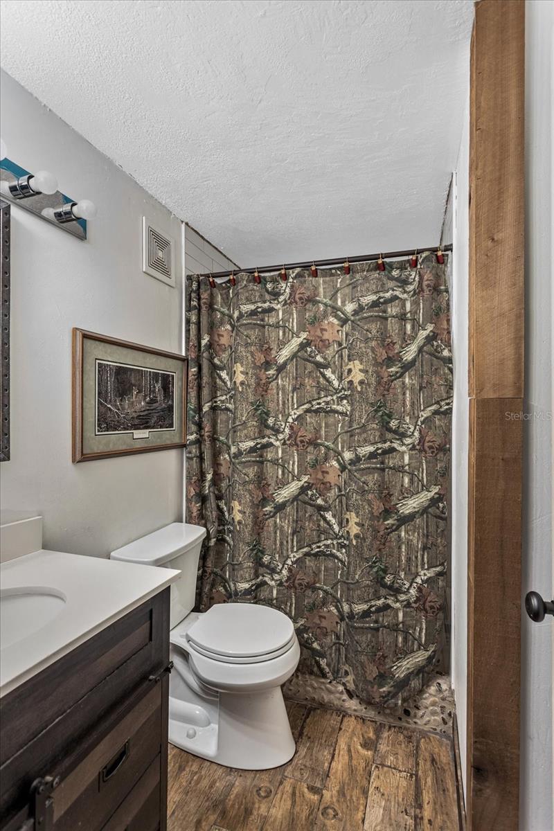 160 Deerpath Rd Property Photo 25