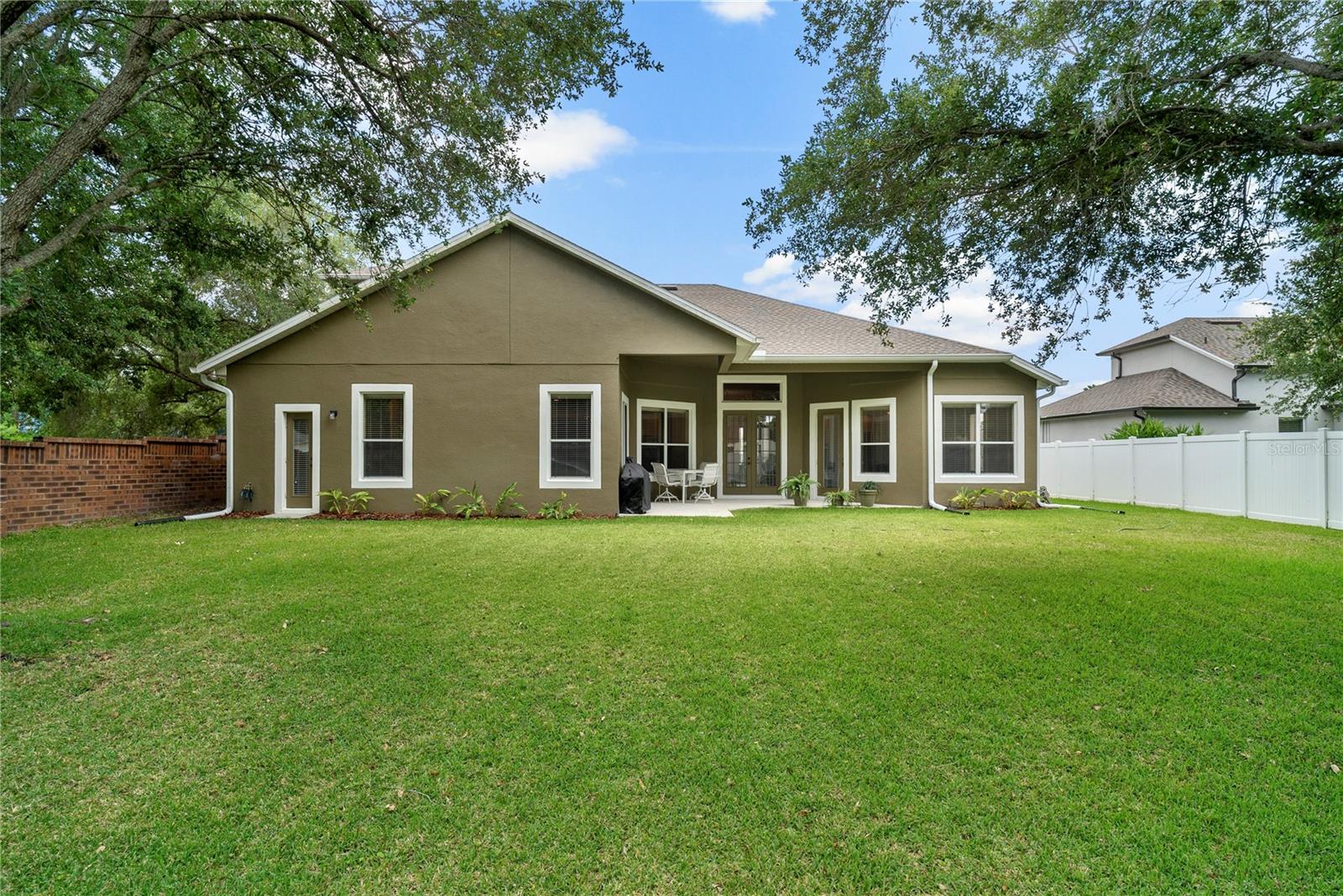 925 Bainbridge Loop Property Photo 38