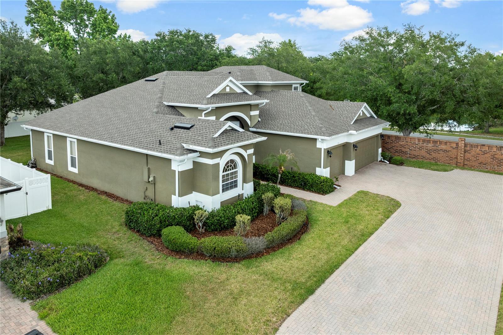 925 Bainbridge Loop Property Photo 43