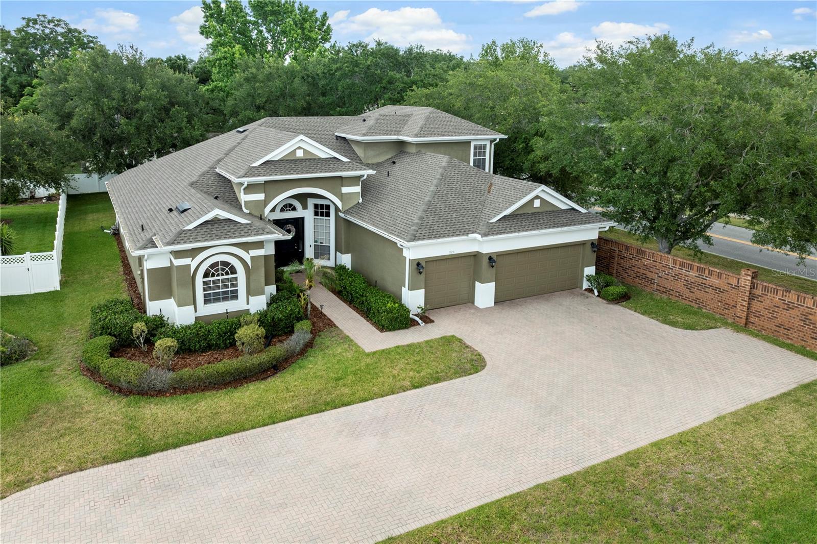 925 Bainbridge Loop Property Photo 44