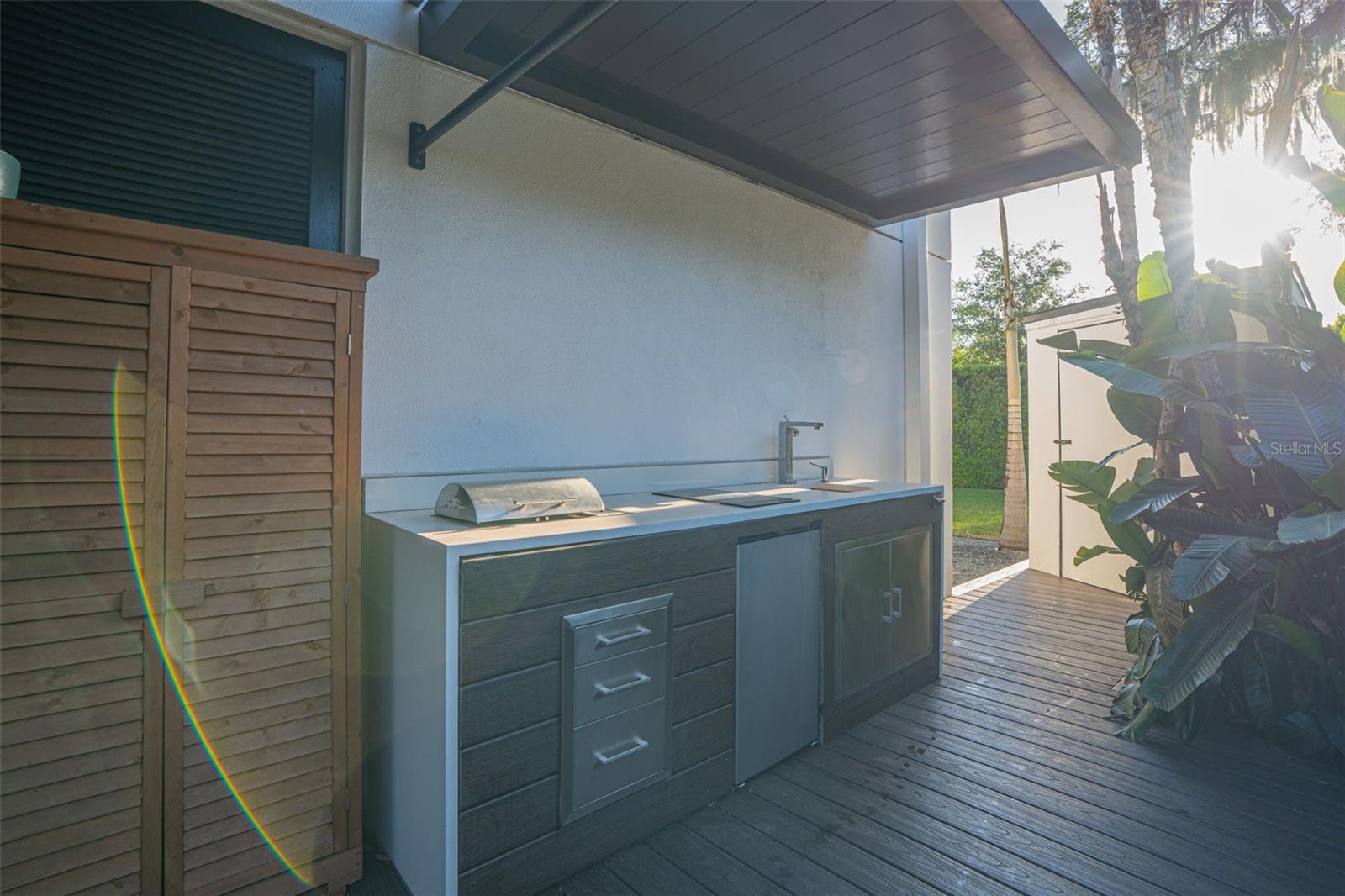 446 Melrose Ave Property Photo 25