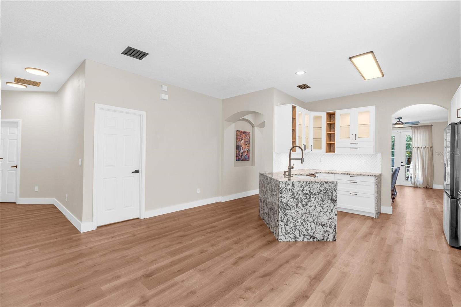 13842 Orange Crest Dr Property Photo 11