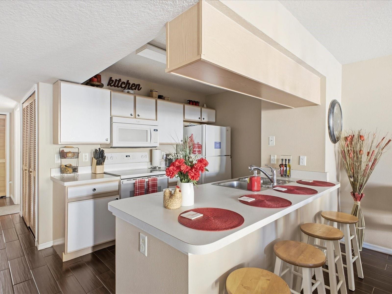 3153 Britannia Blvd #b Property Photo 8