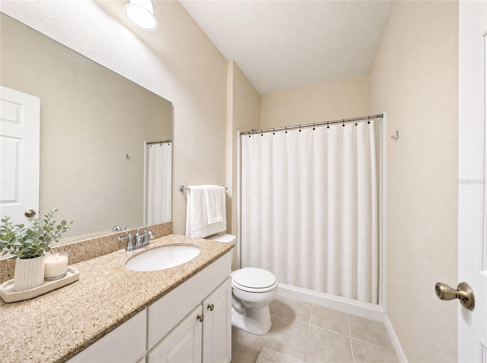 143 Southern Pecan Cir #201 Property Photo 11