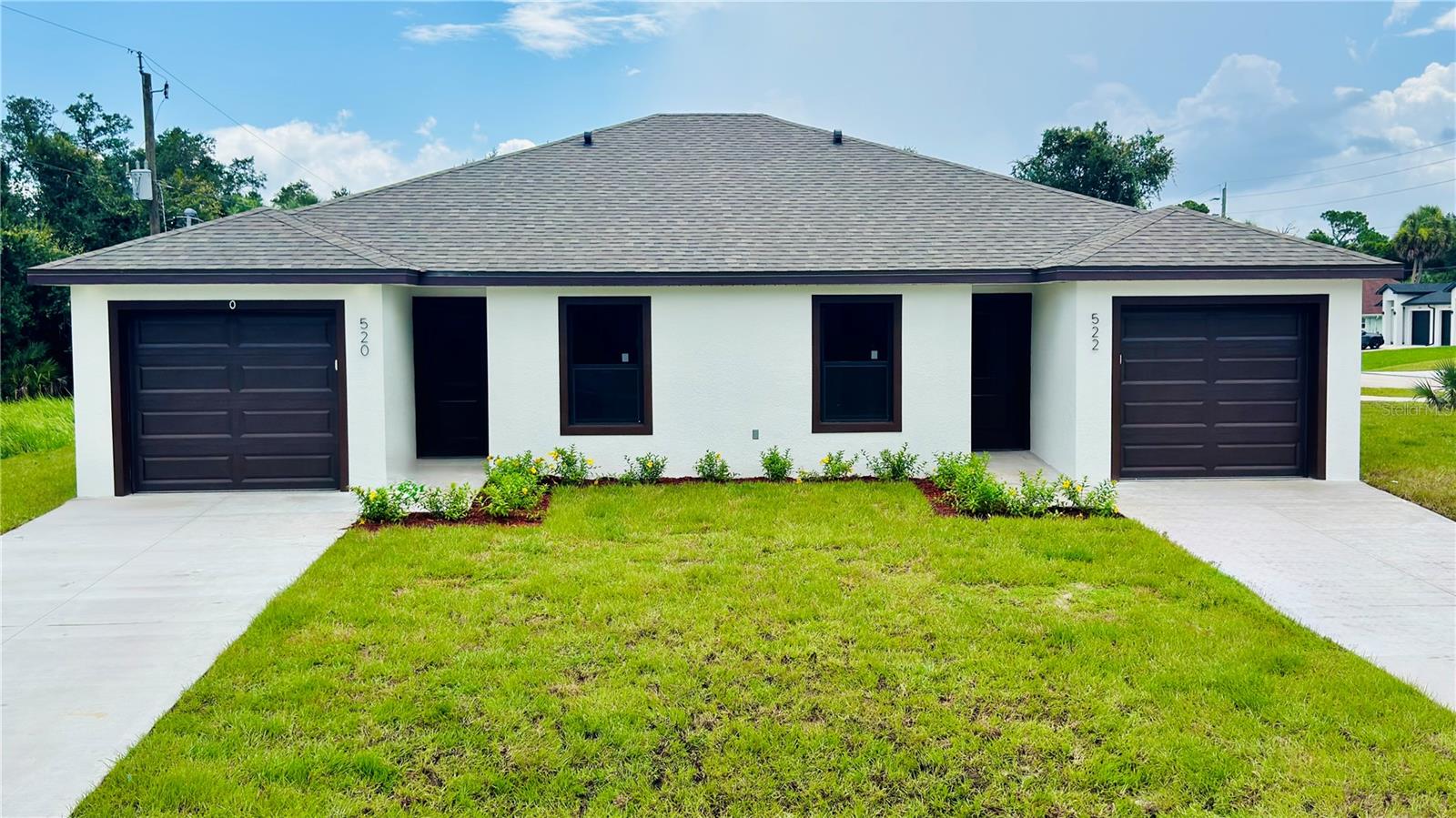 520-522 WAY ST Property Photo 1