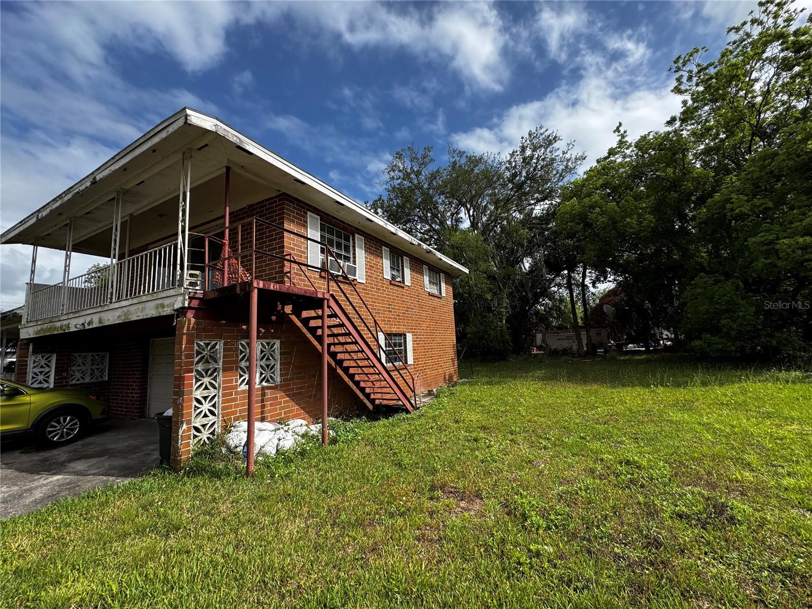 1307 Historic Goldsboro Blvd Property Photo 2