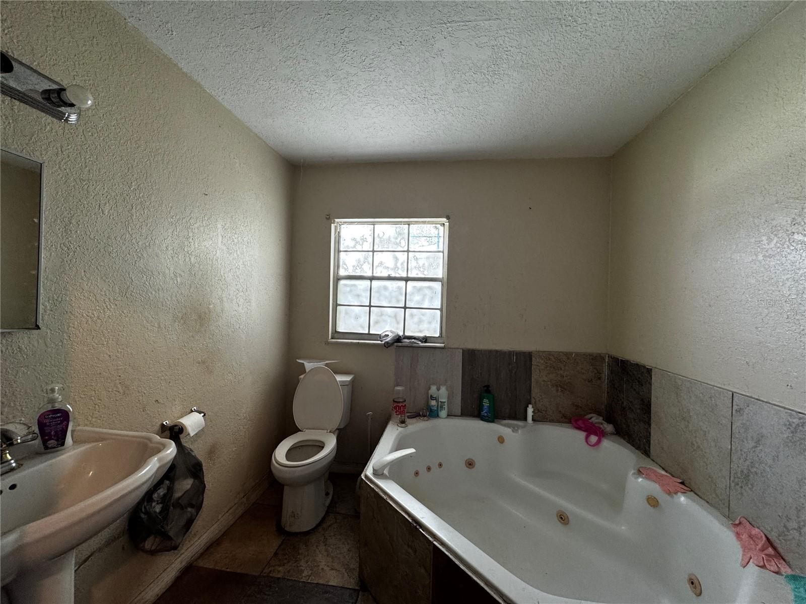 1307 Historic Goldsboro Blvd Property Photo 10
