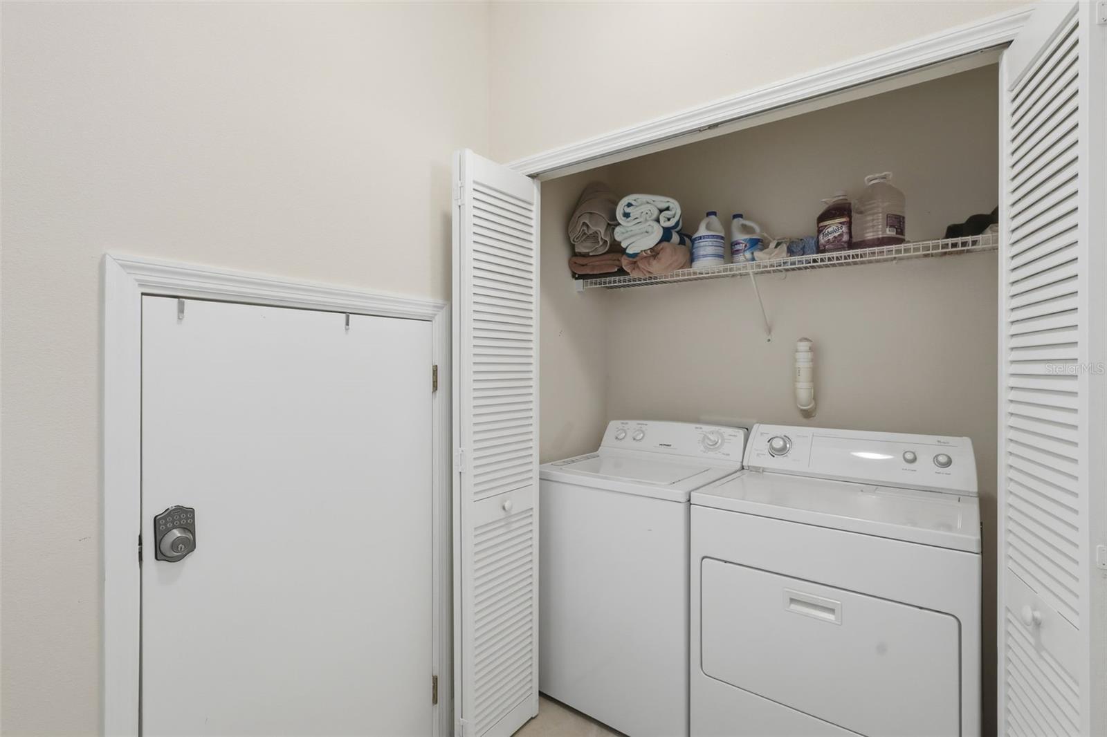 4722 Ormond Beach Way Property Photo 12