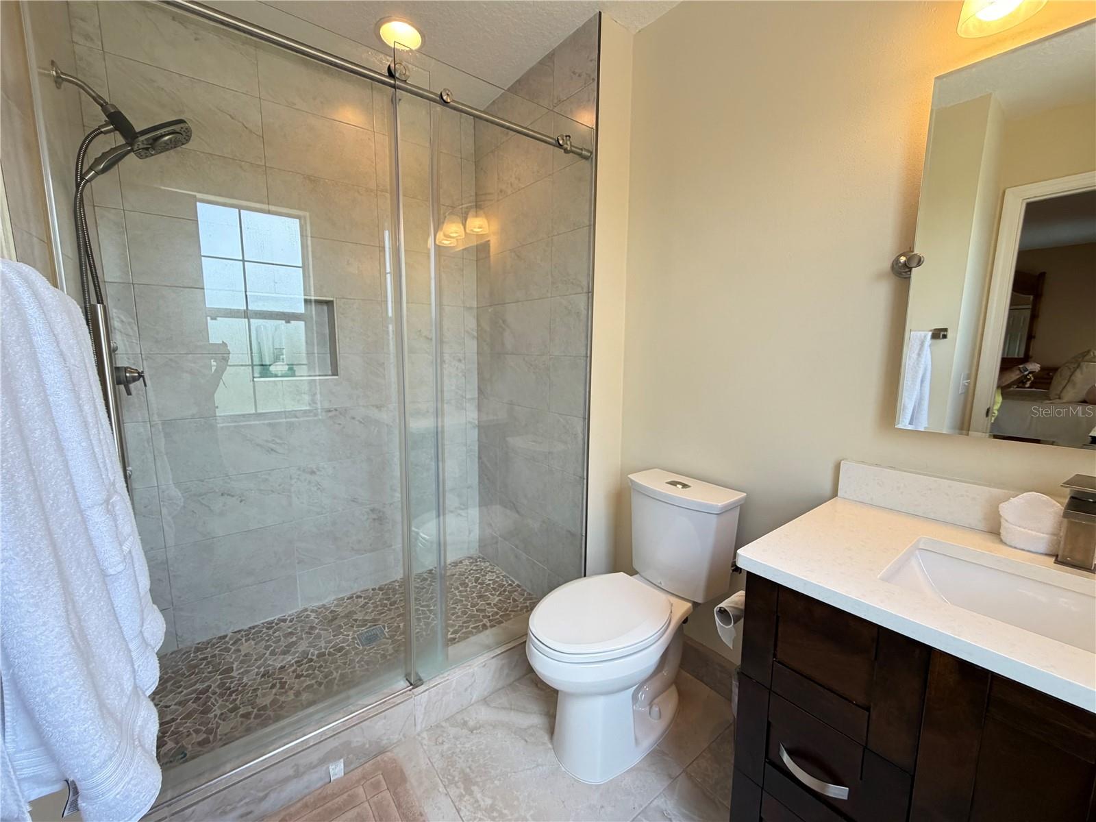 4722 Ormond Beach Way Property Photo 17