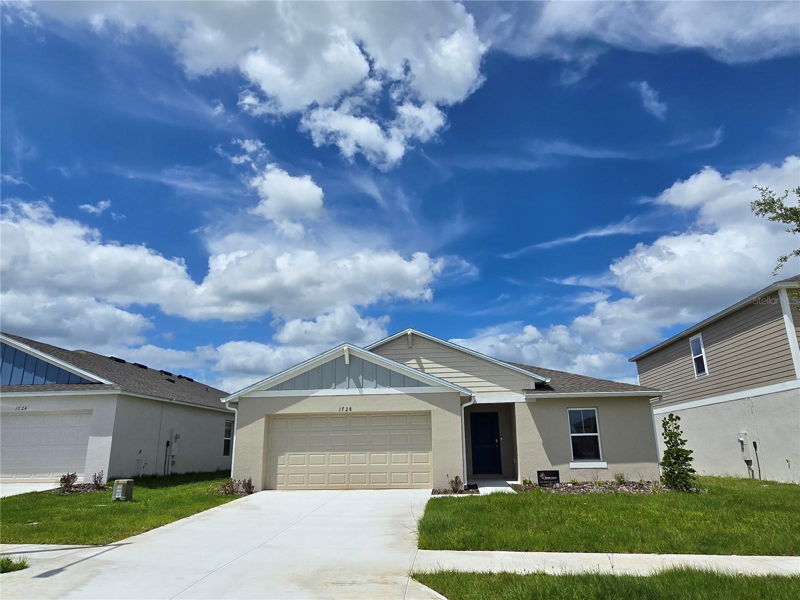 1728 Vanilla St Property Photo 1