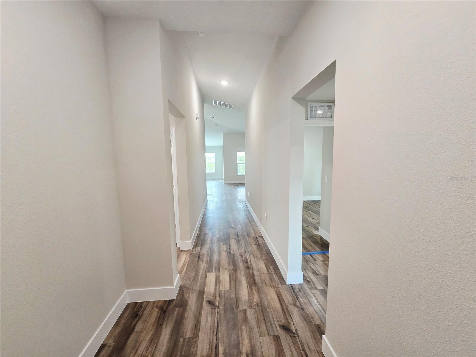 1728 Vanilla St Property Photo 5