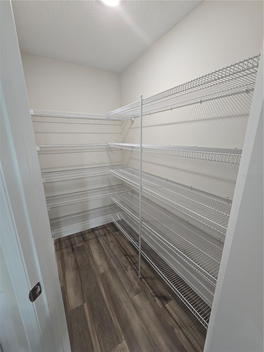 1728 Vanilla St Property Photo 10