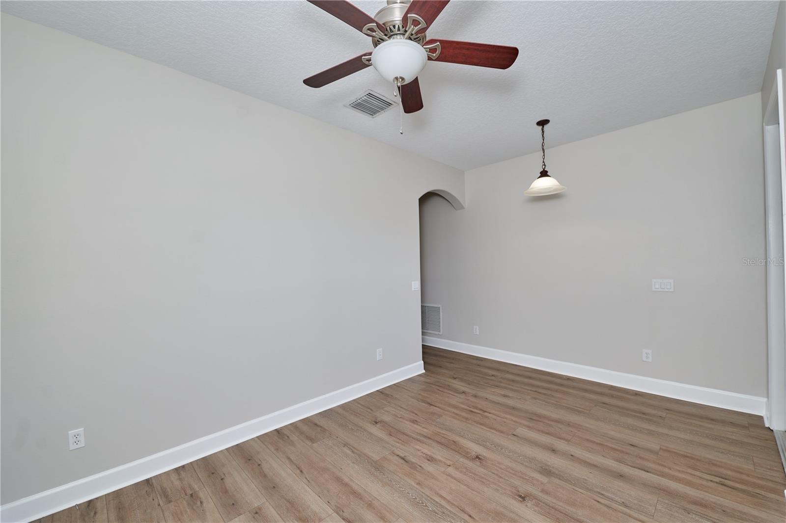 23903 Sardinia Dr Property Photo 7