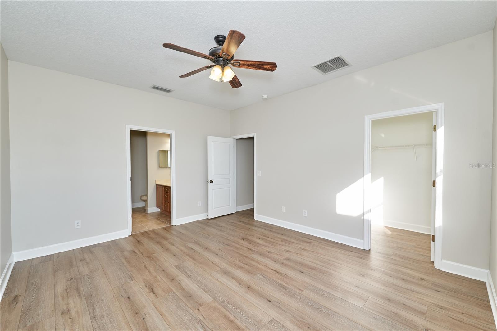 23903 Sardinia Dr Property Photo 28