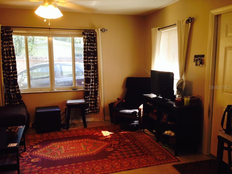 1419 Davidson St Property Photo 11