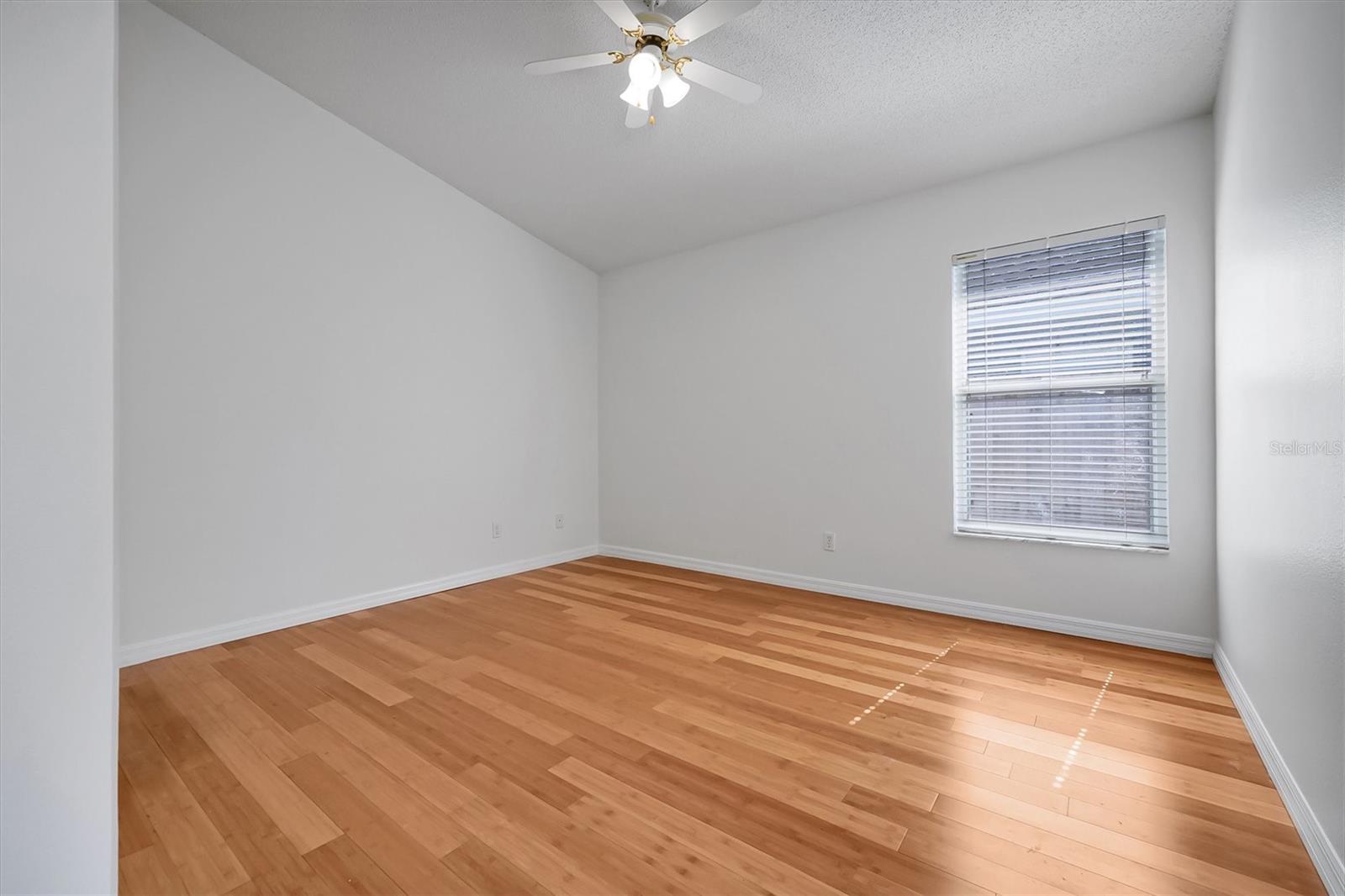 1361 Holly Glen Run Property Photo 22