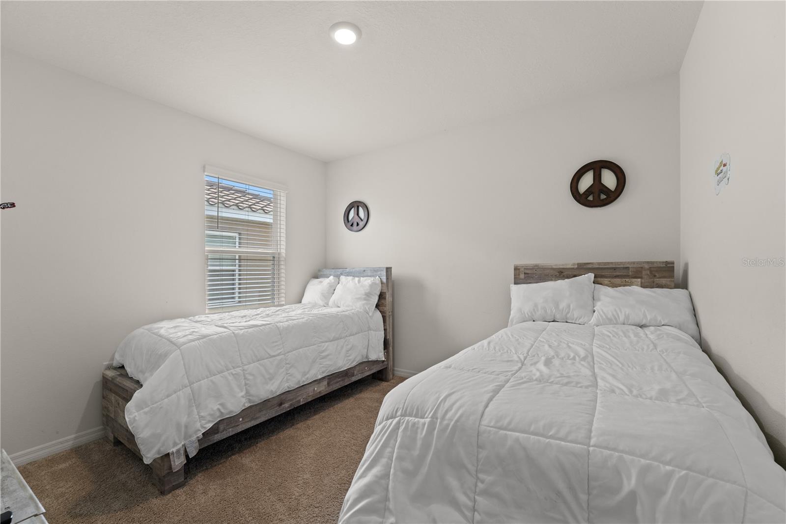 7630 Oakmoss Loop Property Photo 41