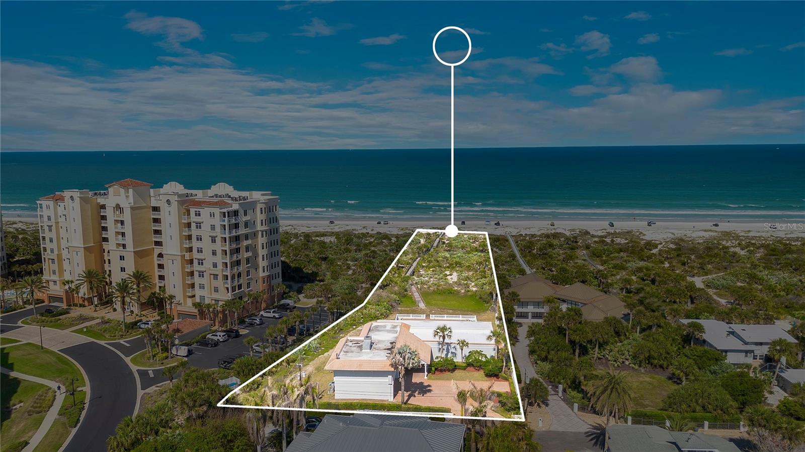 2117 Ocean Dr Property Photo 1