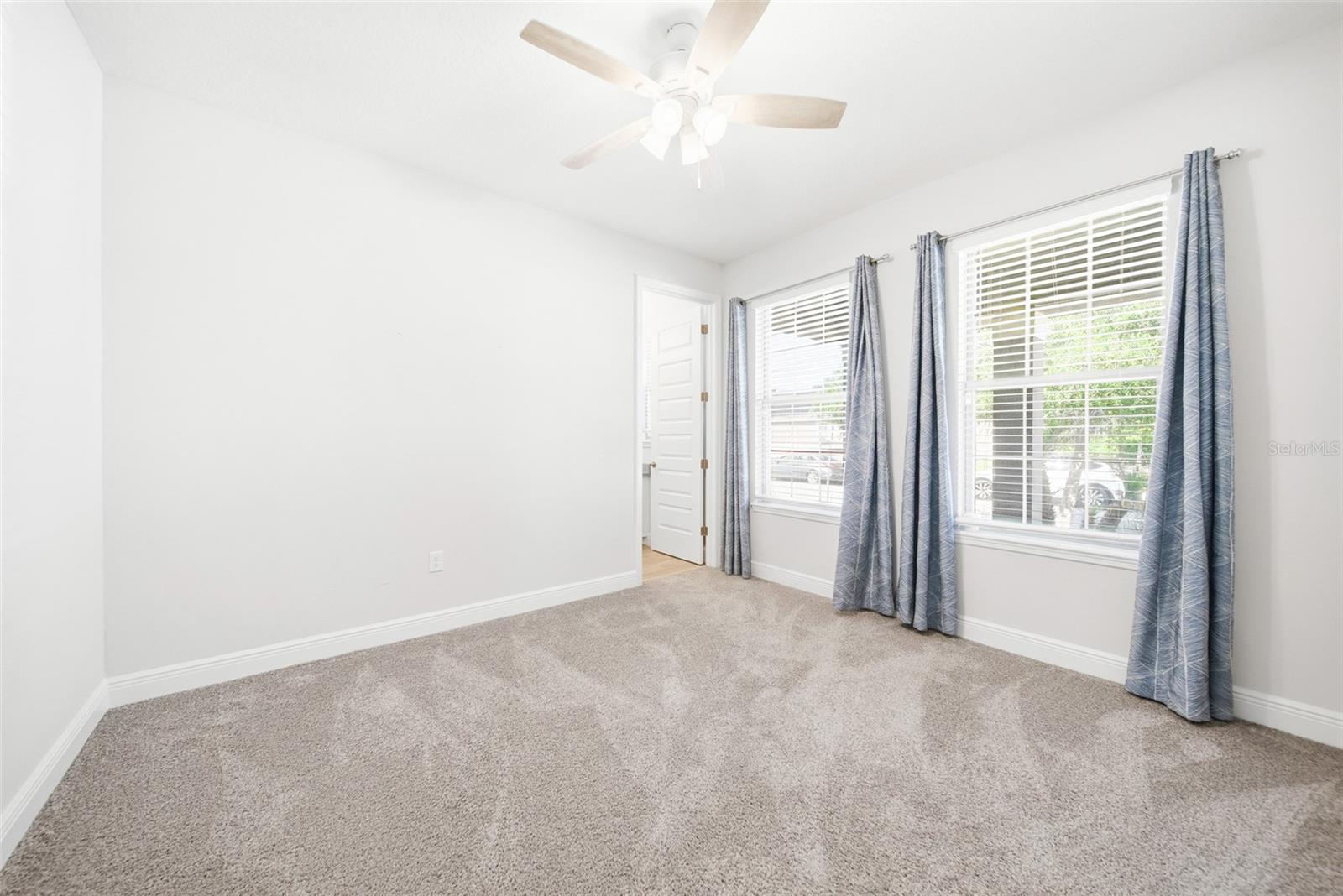 10174 Merrymeeting Bay Dr Property Photo 17