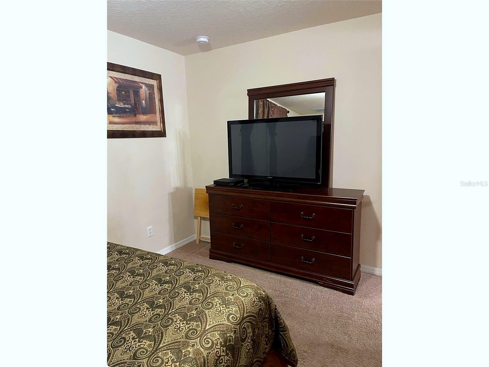 136 Starbird Ct Property Photo 19