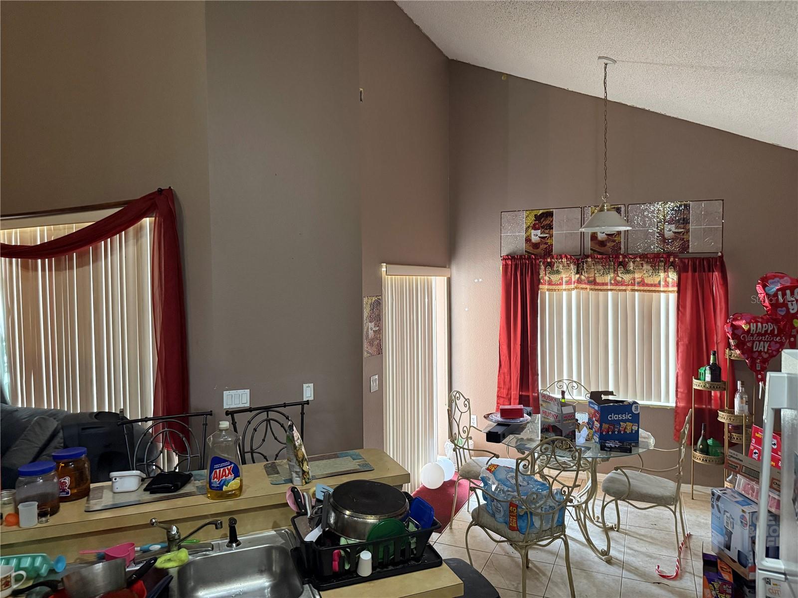 8128 Yellow Crane Dr Property Photo 18
